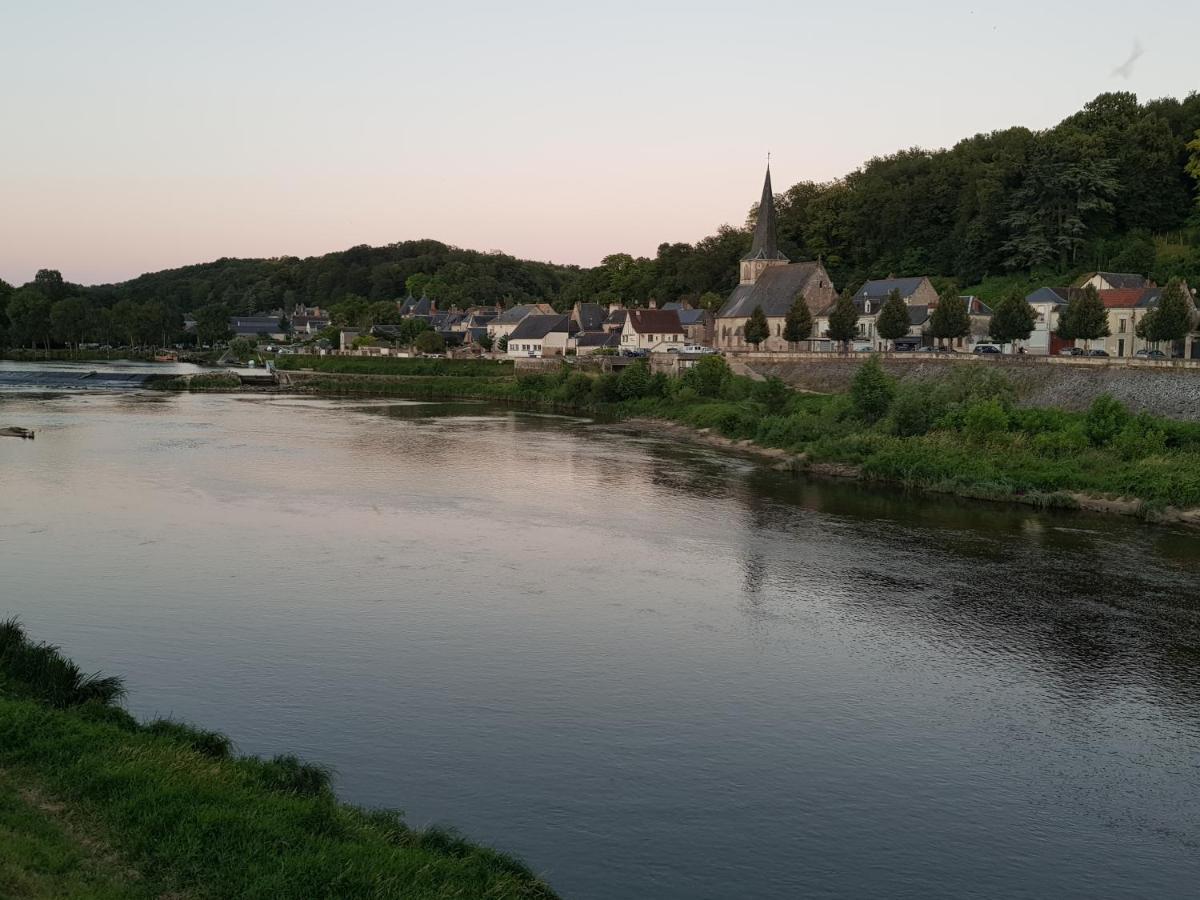 " Le Cher Passant " Savonnières 外观 照片