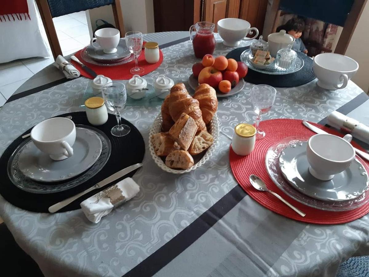" Le Cher Passant " Savonnières 外观 照片